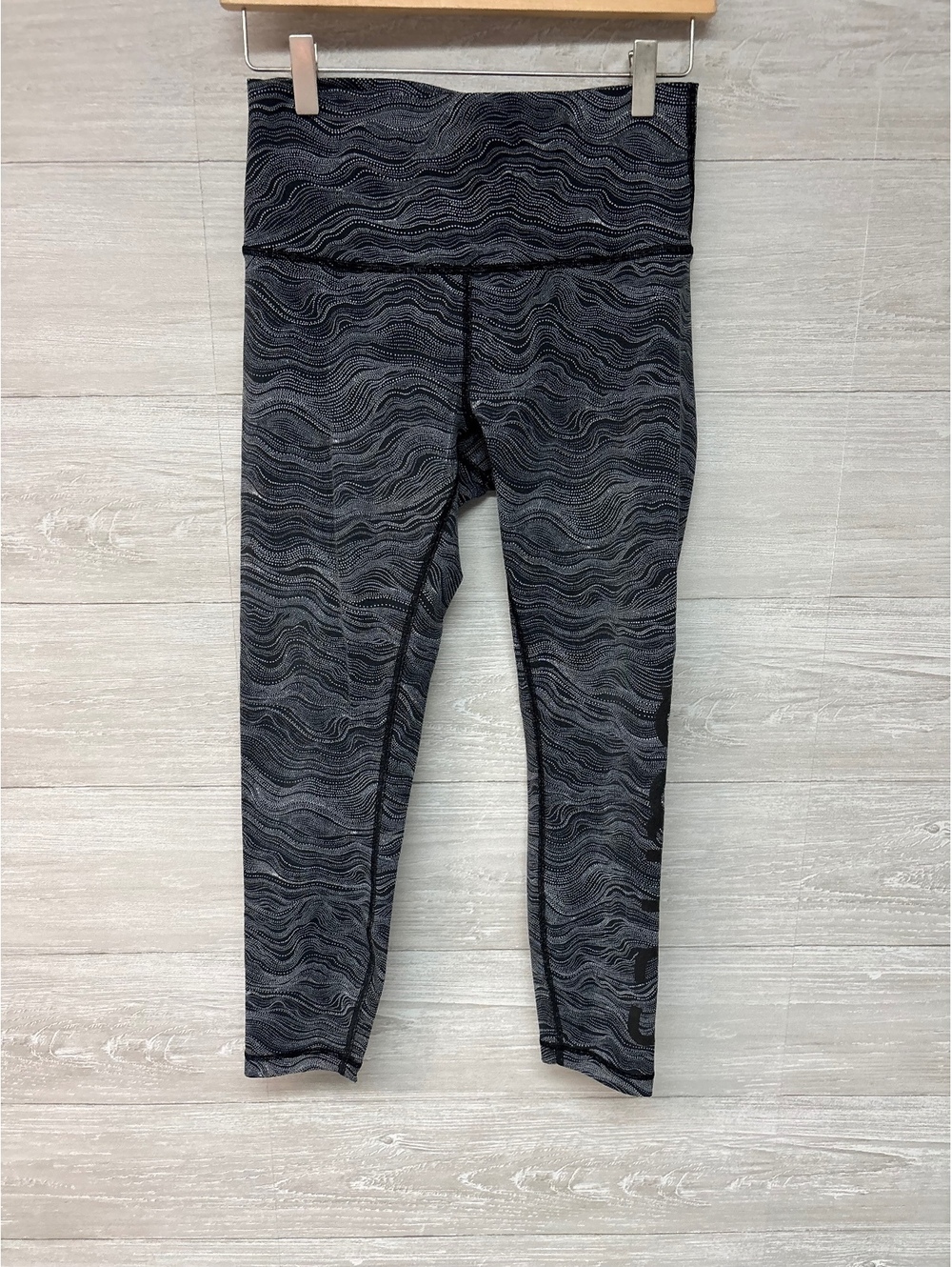 * | Lululemon | leggings. Size 8.